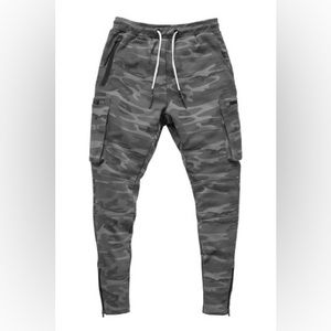 0242. Core Division Cargo Zip Jogger - Black Camo